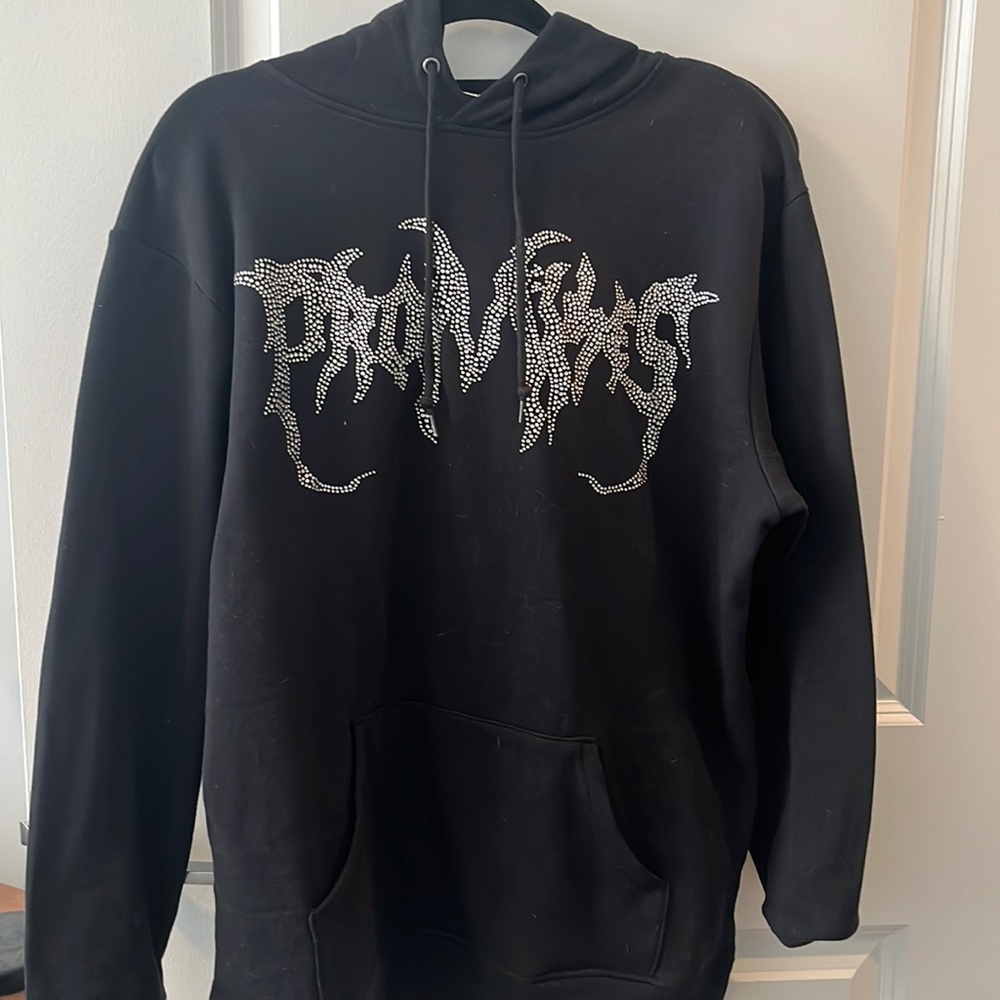 ZUMIEZ Broken Promises Hoodie